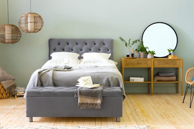 Sängynpäätyarkku Rebeca 140 cm - Harmaa - Huonekalut - Sänky - Sängyn lisävarusteet & sängynpäädyt - Makuuhuoneen säilytys - Sängynpäätylaatikko