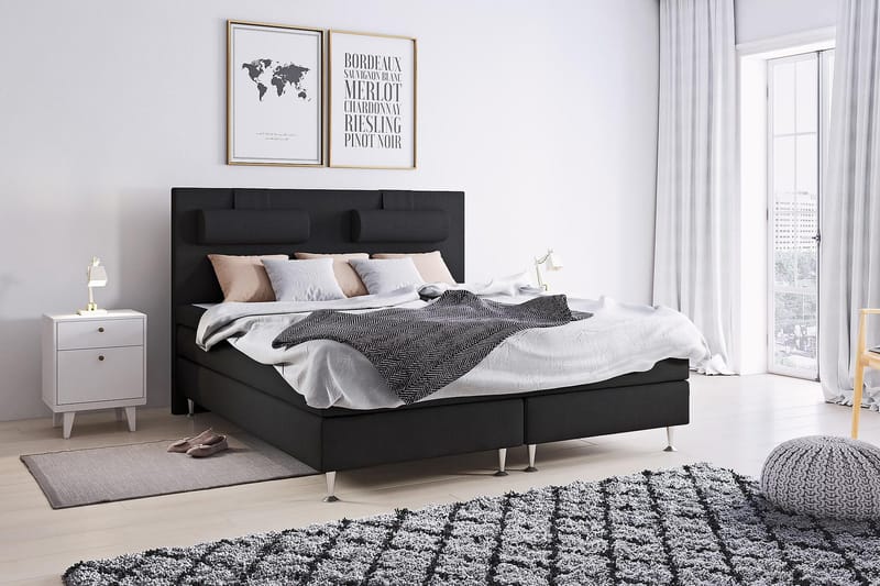 Niskatyyny Meja Suuri 1-pak - Musta - Huonekalut - Sänky - Sängyn lisävarusteet & sängynpäädyt