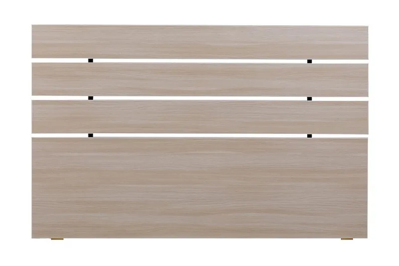 Sängynpääty Montek, Tammi