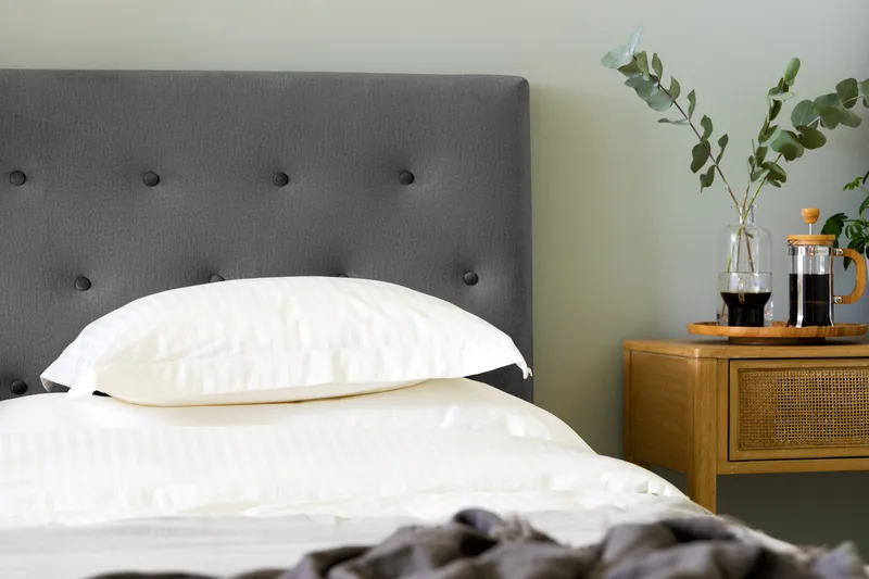 Sängynpääty Rebeca 180 cm Nappi - Tummanharmaa - Huonekalut - Sänky - Sängyn lisävarusteet & sängynpäädyt - Sängynpääty