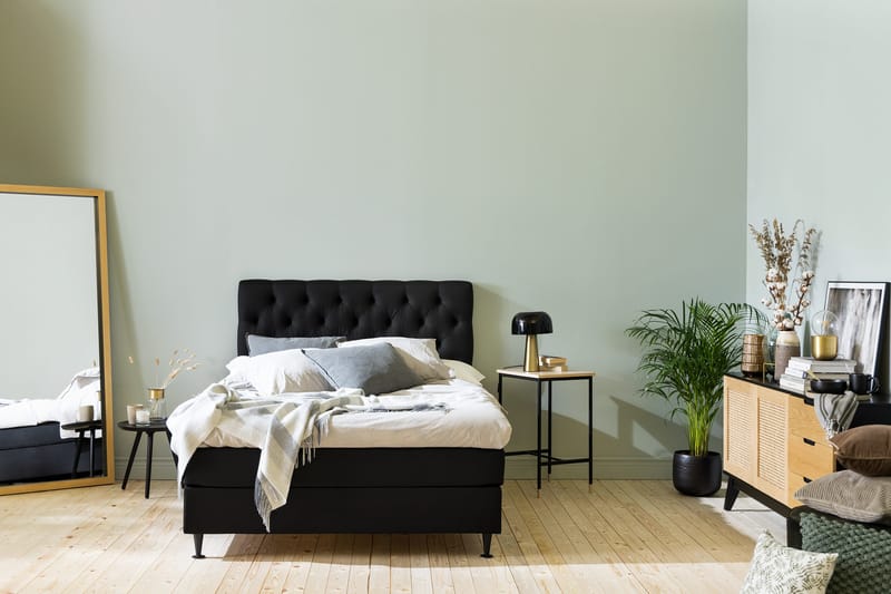 Sängynpääty Rebeca Topattu 120 cm - Musta - Huonekalut - Sänky - Sängyn lisävarusteet & sängynpäädyt - Sängynpääty