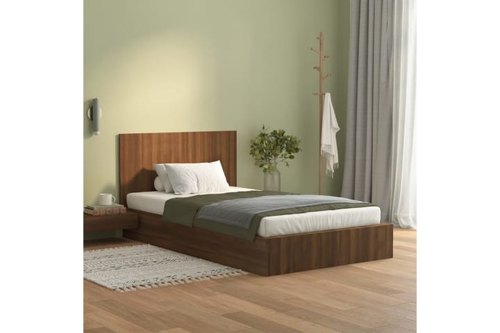 Sängynpääty ruskea tammi 120x1,5x80 cm tekninen puu - Ruskea - Sängynpääty