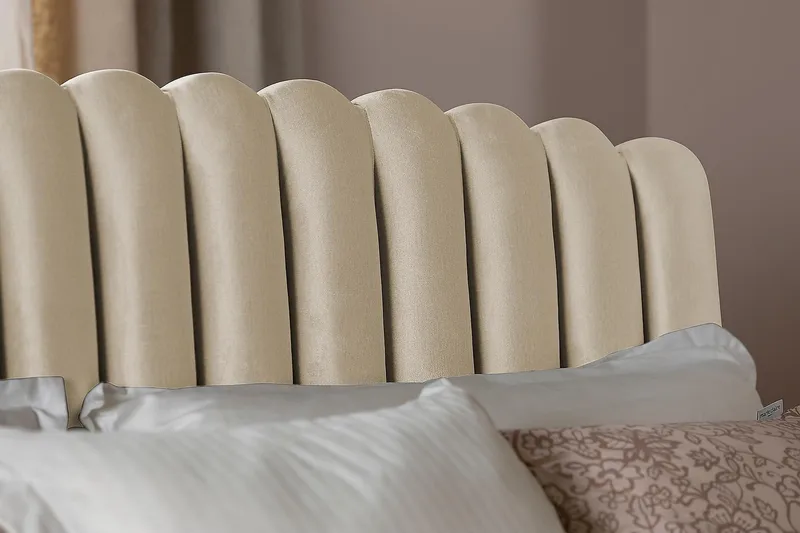 Sängynpääty Zehner 140 cm - Beige/Sametti - Huonekalut - Sänky - Sängyn lisävarusteet & sängynpäädyt - Sängynpääty