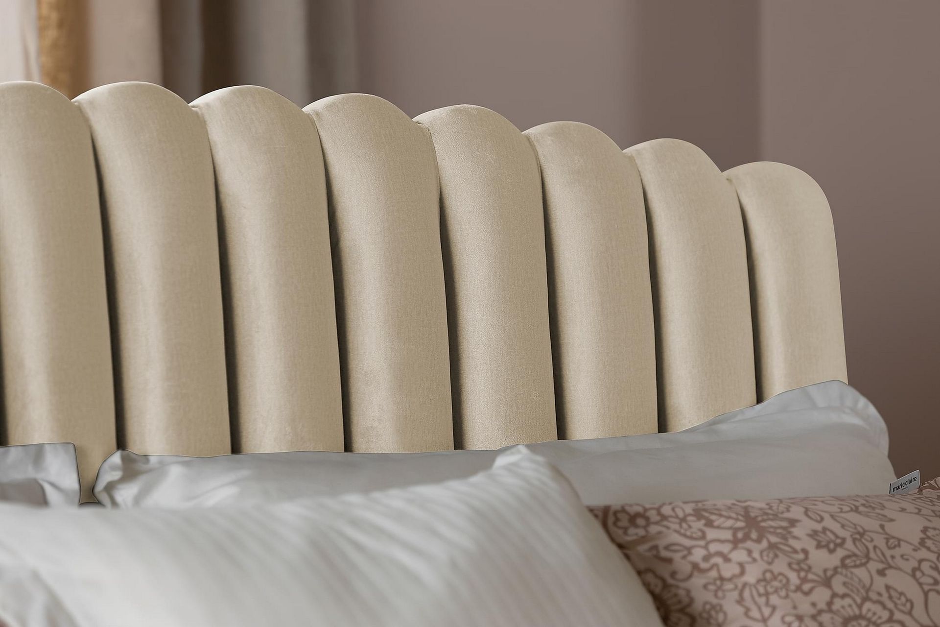 Sängynpääty Zehner 160 cm - Beige/Sametti - Huonekalut - Sänky - Sängyn lisävarusteet & sängynpäädyt - Sängynpääty