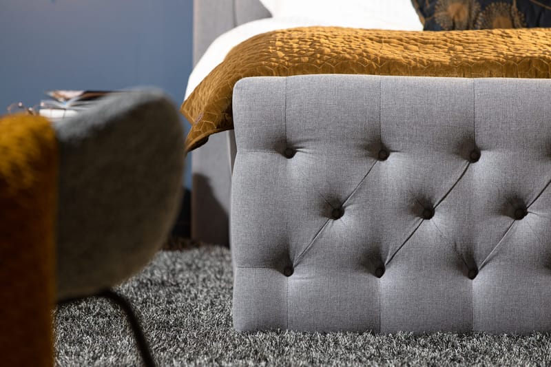 Jenkkisänky Cloud47 Francisco sänkypaketti Harmaa Nostokannellinen säilytystila - Huonekalut - Sänky - Sängyt säilytystilalla