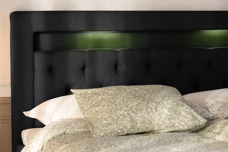 Säilytyssänky Alessia LED-valaistuksella 180x200 cm - Musta - Huonekalut - Sänky - Sängyt säilytystilalla