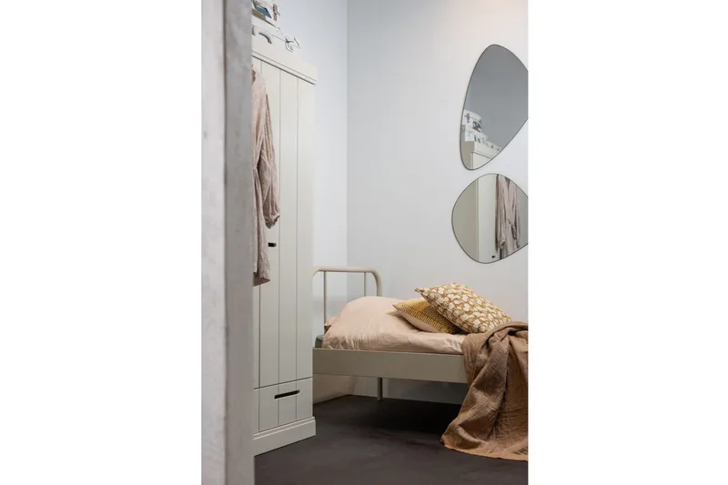 Sänky Mata - Huonekalut - Sänky - Sänkykehikot & sängynrungot