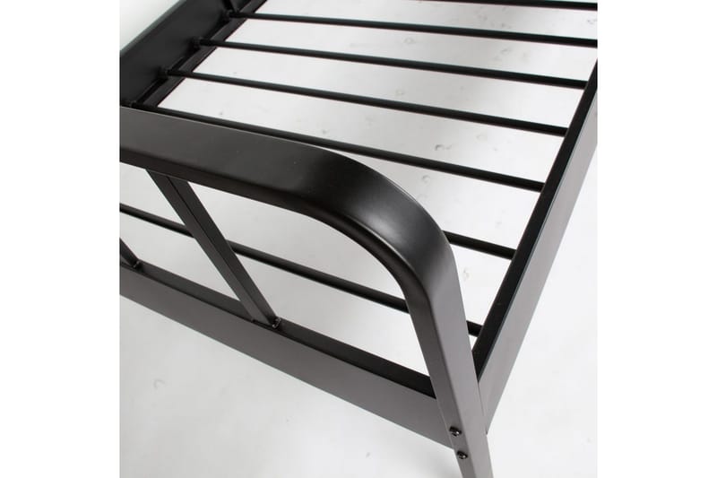 Sänky Mees - 90x200 cm - Huonekalut - Sänky - Sänkykehikot & sängynrungot