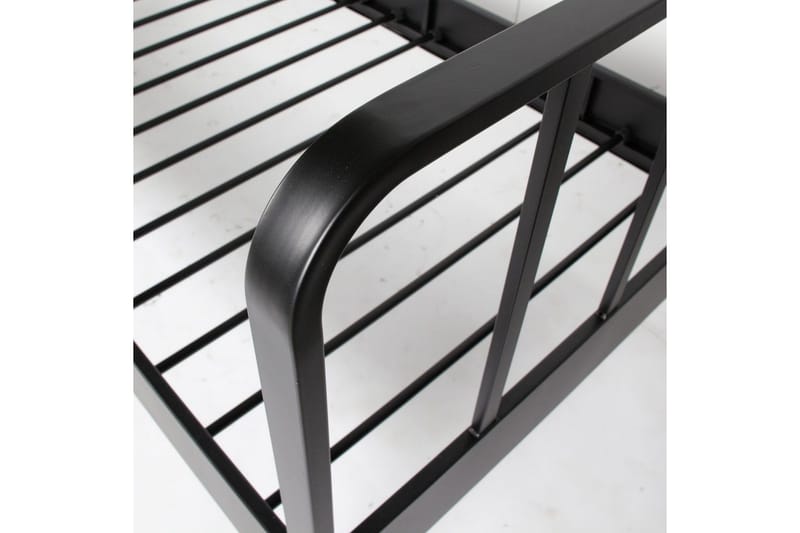 Sänky Mees - 90x200 cm - Huonekalut - Sänky - Sänkykehikot & sängynrungot