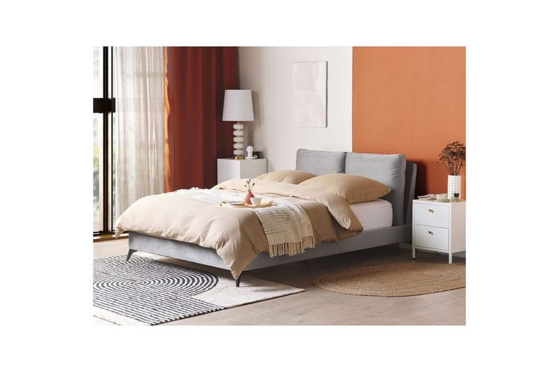 Sänky sälepohjalla Melle - Harmaa, Musta/Sametti, Harmaa, musta/sametti, Harmaa, musta/Sametti, 140x200 cm - Huonekalut - Sänky - Sänkykehikot & sängynrungot