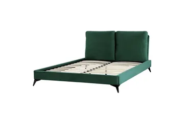 Sänky sälepohjalla Melle