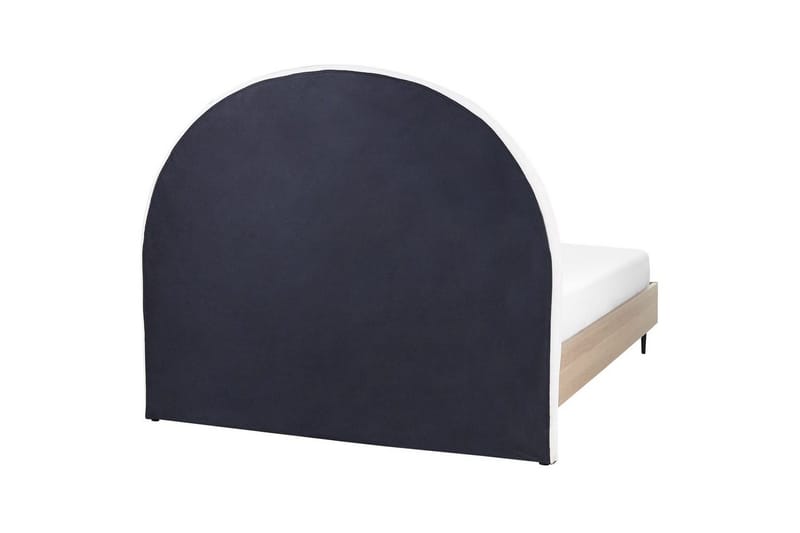 Sänky sälepohjalla Millay - Valkoinen, vaalea puu, musta/Polyesteri, Valkoinen, vaalea puu, musta/polyesteri, 140x200 cm - Huonekalut - Sänky - Sänkykehikot & sängynrungot