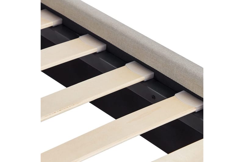 Sänky sälepohjalla Rennes - Huonekalut - Sänky - Sänkykehikot & sängynrungot