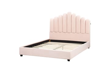 Sänky sälepohjalla Vincennes