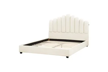 Sänky sälepohjalla Vincennes