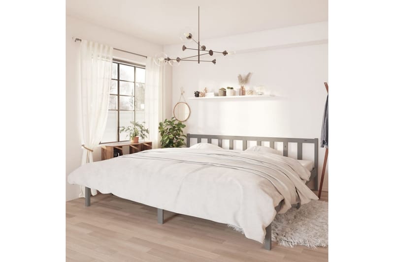 Sängynrunko harmaa täysi mänty 200x200 cm - Harmaa - Huonekalut - Sänky - Sänkykehikot & sängynrungot