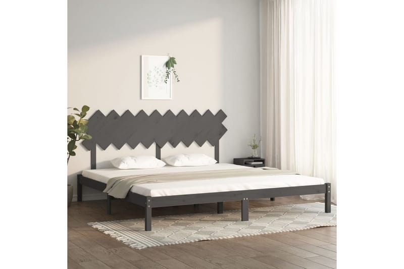 Sängynrunko harmaa täysi mänty 200x200 cm - Harmaa - Huonekalut - Sänky - Sänkykehikot & sängynrungot
