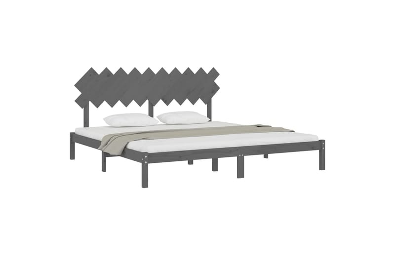 Sängynrunko harmaa täysi mänty 200x200 cm - Harmaa - Huonekalut - Sänky - Sänkykehikot & sängynrungot