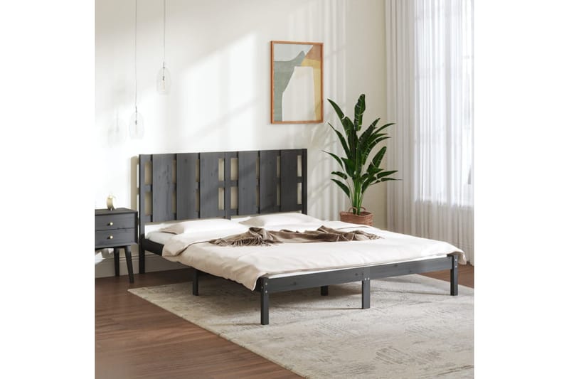 Sängynrunko harmaa täysi puu 150x200 cm 5FT King Size - Harmaa - Huonekalut - Sänky - Sänkykehikot & sängynrungot