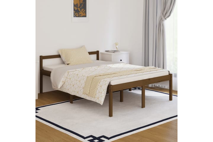Sängynrunko hunajanruskea täysi mänty 135x190 cm 4FT6 Double - Ruskea - Sänkykehikot & sängynrungot