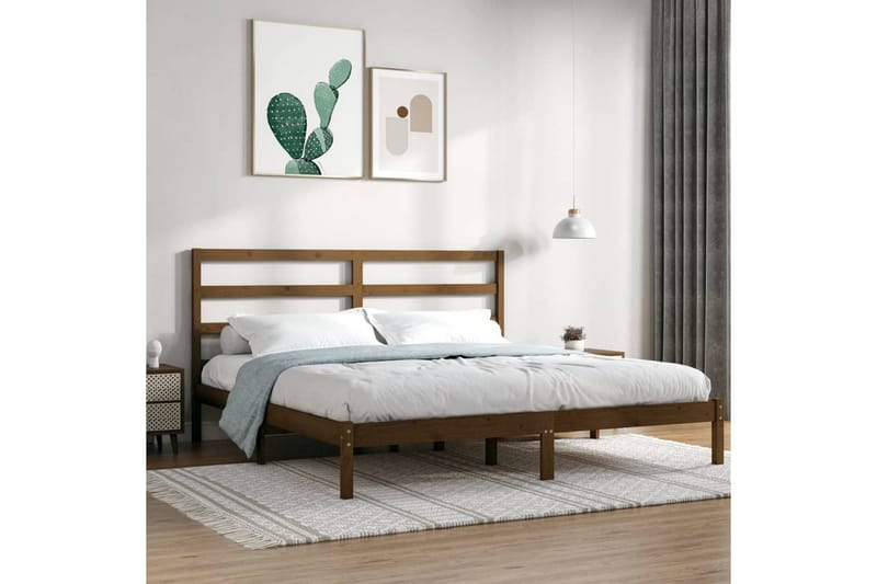 Sängynrunko hunajanruskea täysi mänty 200x200 cm - Ruskea - Huonekalut - Sänky - Sänkykehikot & sängynrungot