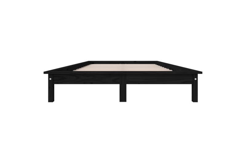Sängynrunko musta 200x200 cm täysi mänty - Musta - Huonekalut - Sänky - Sänkykehikot & sängynrungot