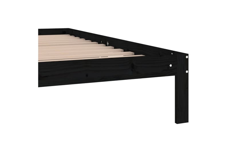 Sängynrunko musta täysi mänty 200x200 cm - Musta - Huonekalut - Sänky - Sänkykehikot & sängynrungot