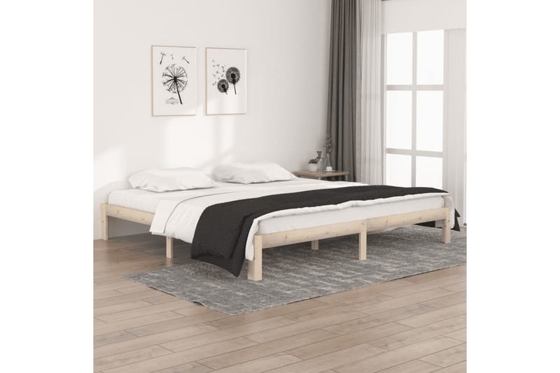 Sängynrunko täysi mänty 200x200 cm - Ruskea - Huonekalut - Sänky - Sänkykehikot & sängynrungot