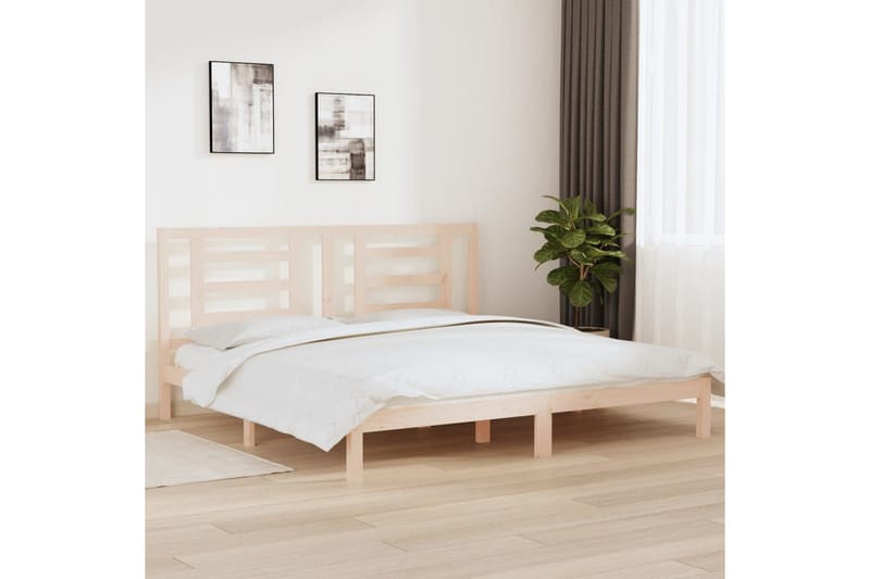Sängynrunko täysi mänty 200x200 cm - Ruskea - Huonekalut - Sänky - Sänkykehikot & sängynrungot
