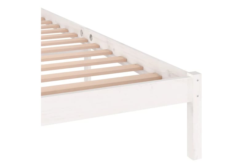 Sängynrunko täysi mänty 200x200 cm valkoinen - Valkoinen - Huonekalut - Sänky - Sänkykehikot & sängynrungot