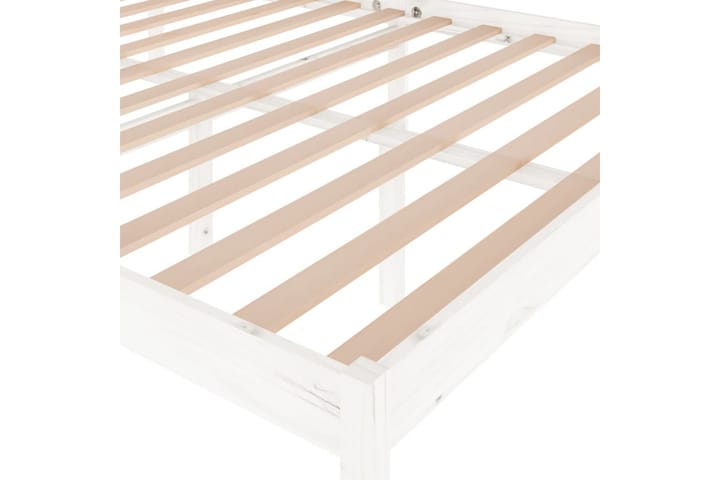 Sängynrunko valkoinen täysi mänty 150x200 cm 5FT King - Valkoinen - Sänkykehikot & sängynrungot