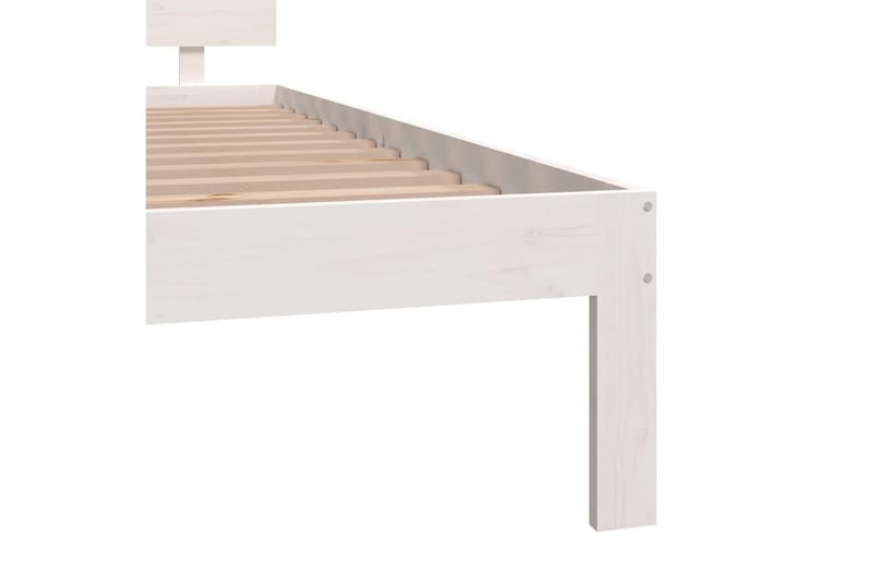 Sängynrunko valkoinen täysi mänty 200x200 cm - Valkoinen - Huonekalut - Sänky - Sänkykehikot & sängynrungot
