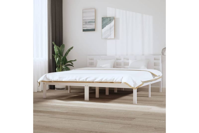 Sängynrunko valkoinen täysi mänty 200x200 cm - Valkoinen - Huonekalut - Sänky - Sänkykehikot & sängynrungot