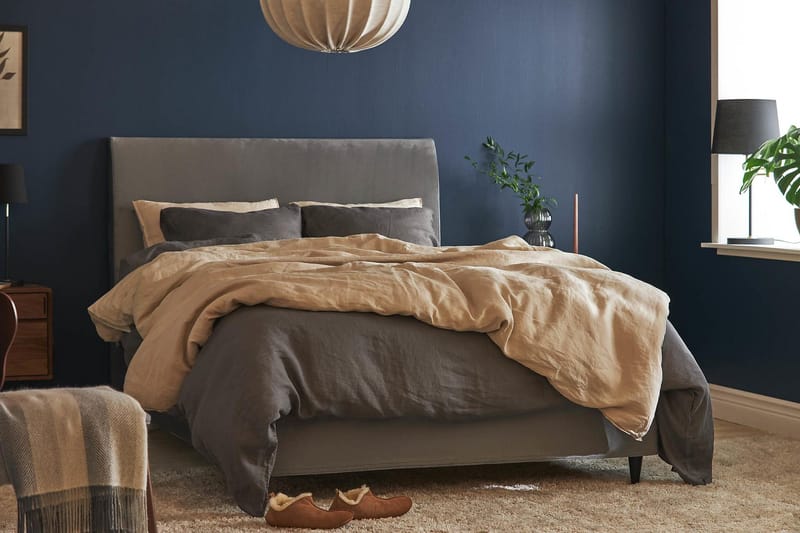 Jenkkisänky Chilla Pluss 140x200 cm - Harmaa - Huonekalut - Sänky - Jenkkisängyt