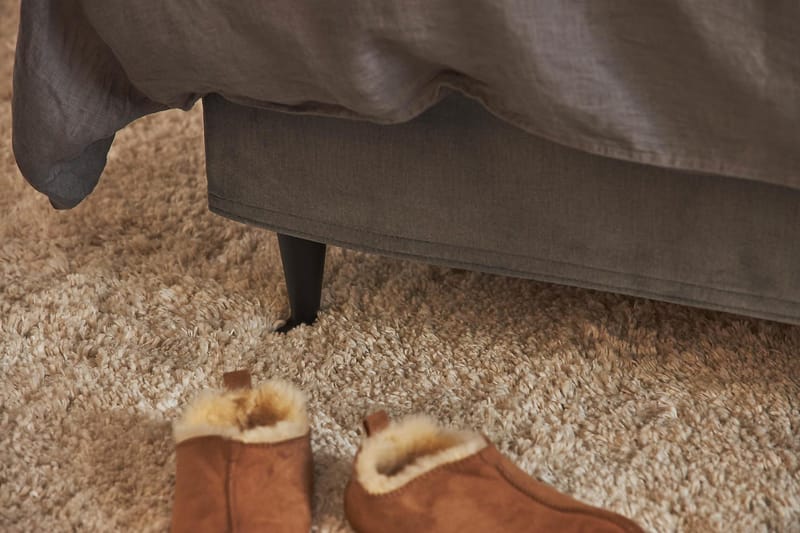 Jenkkisänky Chilla Pluss 140x200 cm - Harmaa - Huonekalut - Sänky - Jenkkisängyt