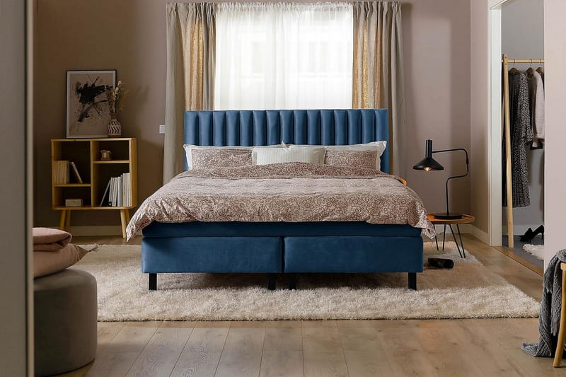 Jenkkisänky Juliett 120x200cm - Tummansininen/Sametti - Huonekalut - Sänky - Jenkkisängyt