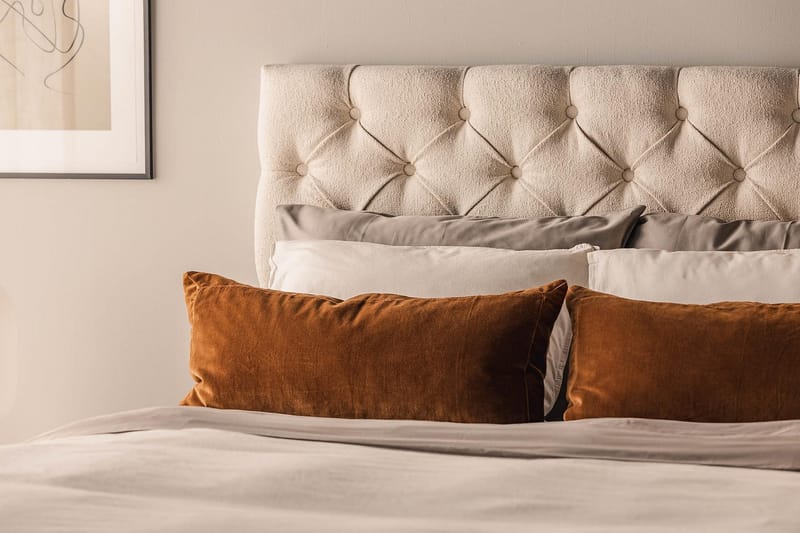 Sänkypaketti Oslo Lyx 140x200 cm Buklee Topattu pääty - Vaaleabeige - Huonekalut - Sänky - Jenkkisängyt