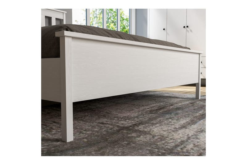 Sylven Sängynrunko - Luonnollinen/Valkoinen - Huonekalut - Sänky - Sänkykehikot & sängynrungot