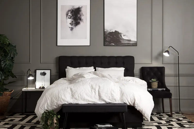 Jenkkisänky Longford 120x200 Kova Polyeetterivaahto, Musta