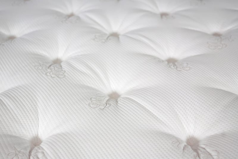 Jenkkisänky Longford 120x200 Kova Polyeetterivaahto - Musta - Huonekalut - Sänky - Jenkkisängyt