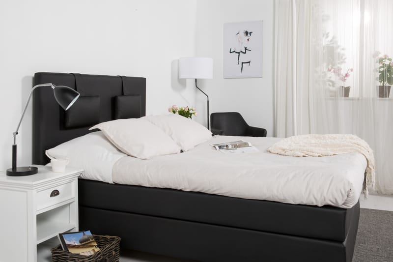 Jenkkisänky Romance Lyx 120x200 Keinonahka - Musta - Huonekalut - Sänky - Jenkkisängyt