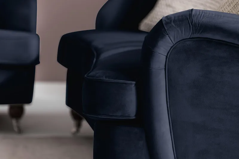 Howard Riviera 3-istuttava Kaareva Samettisohva - Sininen - Huonekalut - Sohva - 3:n istuttava sohva