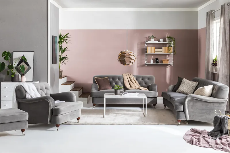 Howard Riviera 3-istuttava Kaareva Samettisohva - Vaaleanharmaa - Huonekalut - Sohva - 3:n istuttava sohva