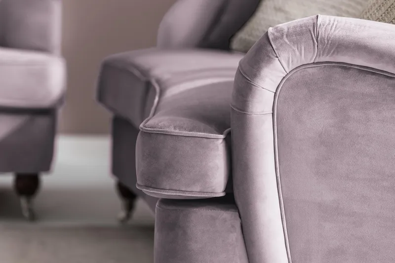 Howard Riviera 3-istuttava Kaareva Samettisohva - Violetti - Huonekalut - Sohva - 3:n istuttava sohva