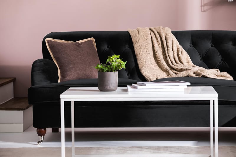 Howard Riviera 3-istuttava Samettisohva - Musta - Huonekalut - Sohva - 3:n istuttava sohva