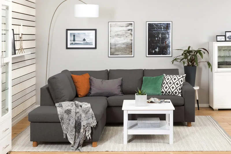 Crazy 3-istuttava Vasenkätinen L-muotoinen Divaanisohva Kankaalla - Tummanharmaa - Huonekalut - Sohva - Divaanisohva - 2 istuttava sohva divaanilla