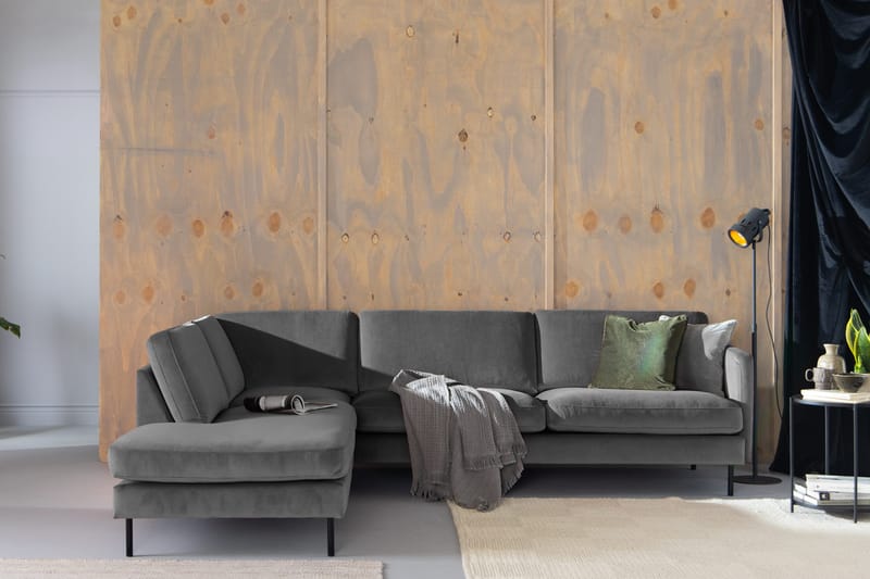 Samettisohva Elion 2,5:n ist avopäädyllä Vasen - Vaaleanharmaa - Huonekalut - Sohva - Divaanisohva - 2 istuttava sohva divaanilla