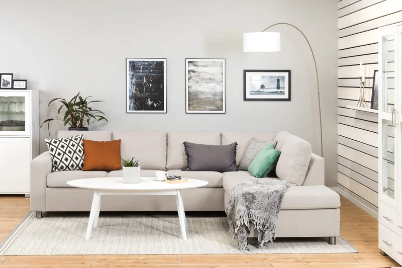 Crazy 4-istuttava Oikeakätinen L-muotoinen Divaanisohva Kankaalla - Beige - Huonekalut - Sohva - Divaanisohva - 3 istuttava sohva divaanilla