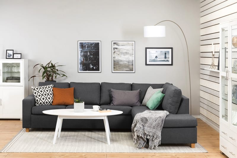 Crazy 4-istuttava Oikeakätinen L-muotoinen Divaanisohva Kankaalla - Tummanharmaa - Huonekalut - Sohva - Divaanisohva - 3 istuttava sohva divaanilla