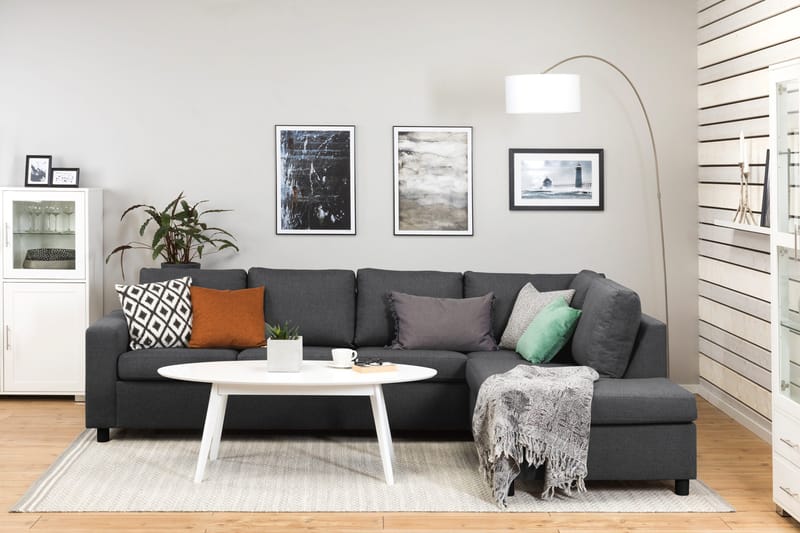 Crazy 4-istuttava Oikeakätinen L-muotoinen Divaanisohva Kankaalla - Tummanharmaa - Huonekalut - Sohva - Divaanisohva - 3 istuttava sohva divaanilla